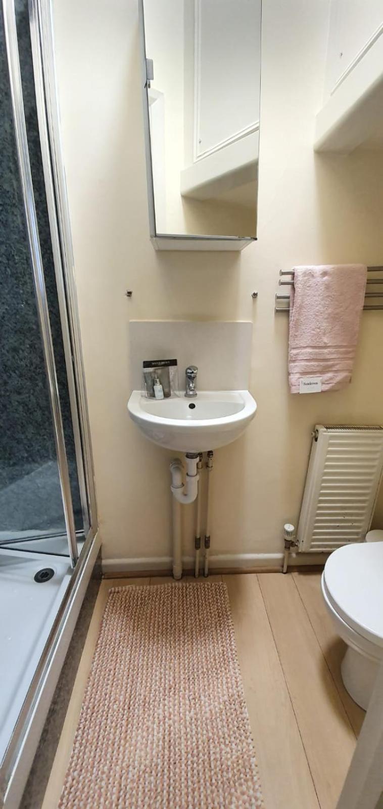 47b Aparthotel